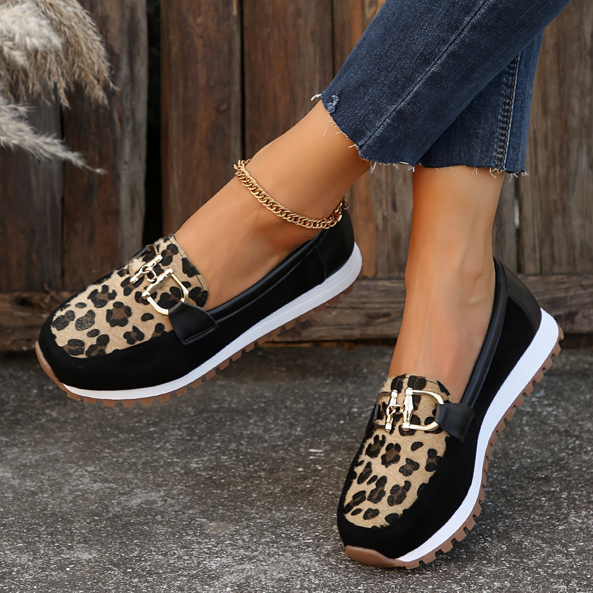Thalira™ | Cushioned Loafers