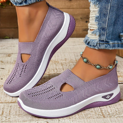 Elara™ | Lightweight orthopedic slip-ons