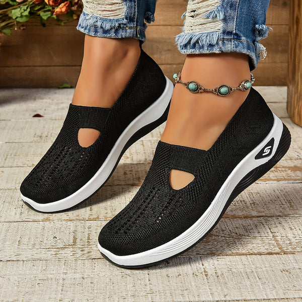 Elara™ | Lightweight orthopedic slip-ons