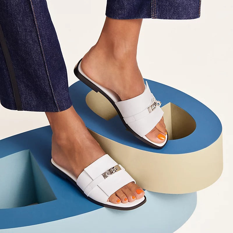 JULIE | LOCK SANDALS